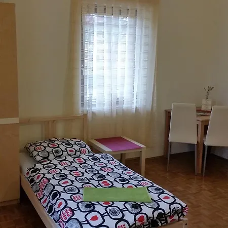 Saso & לינה וארוחת בוקר לובליאנה