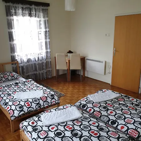 Saso & Alojamento de Acomodação e Pequeno-almoço Liubliana